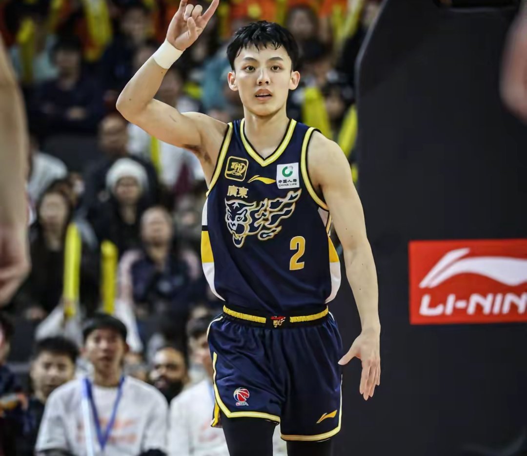 关于Karsa迎来十二赛季高光表现，美国队球迷沸腾！的信息